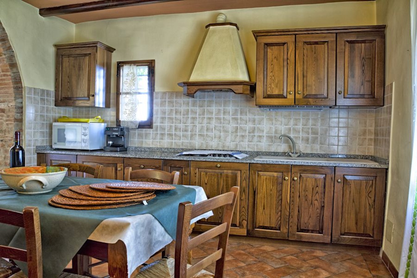 Farm Holidays in Montespertoli in Chianti: Apartments for Holiday